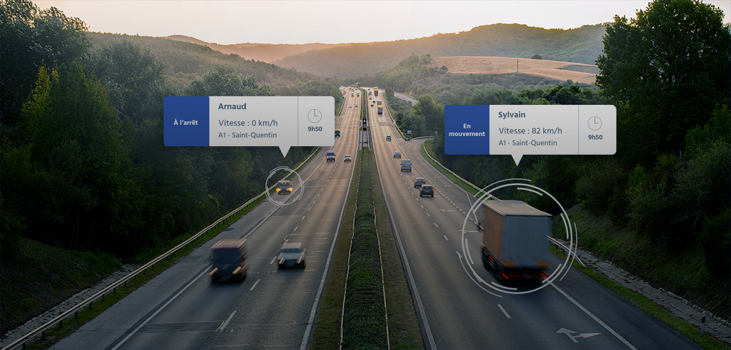 Trois camions circulants sur une autoroute